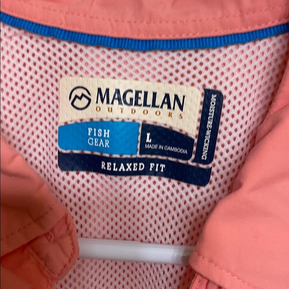 Magellan woman’s peach/salmon shirt - Picture 2 of 4